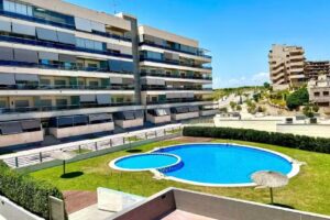 11 Arenales del Sol Beach y piscina