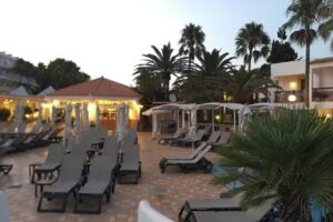 190 Pasos/ Apt Carabela