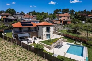 A Casa da Fonte Azul