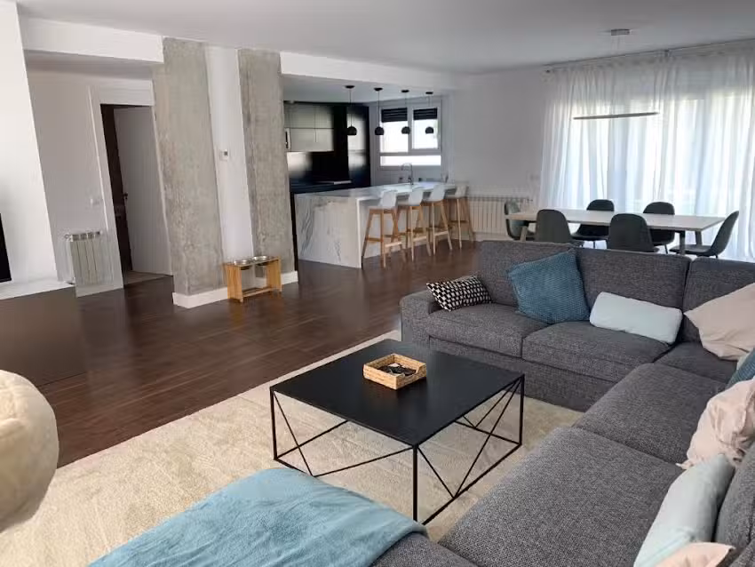 Agradable chalet con piscina privada cerca de Madrid