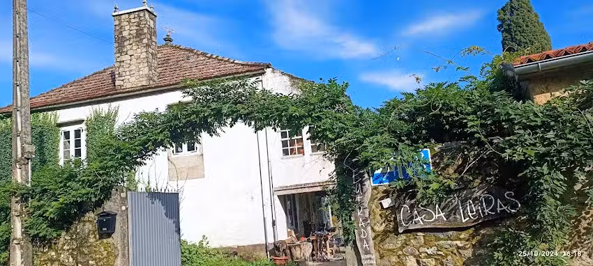 Albergue – Cafetería «Casa Leiras 1866»