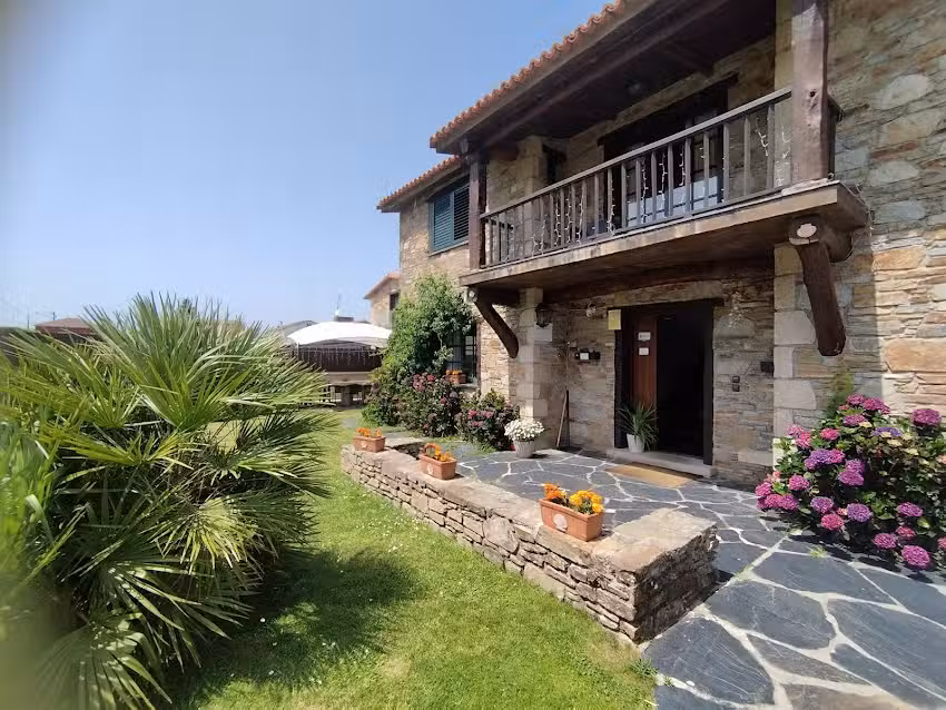 Albergue «Camiño da Vieira»