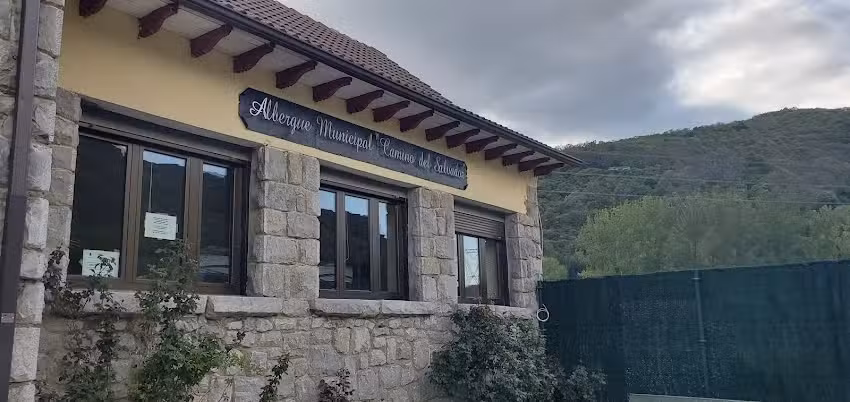 Albergue de Peregrinos de Buiza