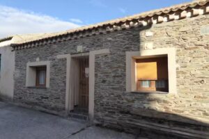 Albergue de peregrinos Fuente Santa