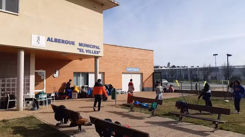 Albergue Ejea de los Caballeros- Habitación individual –