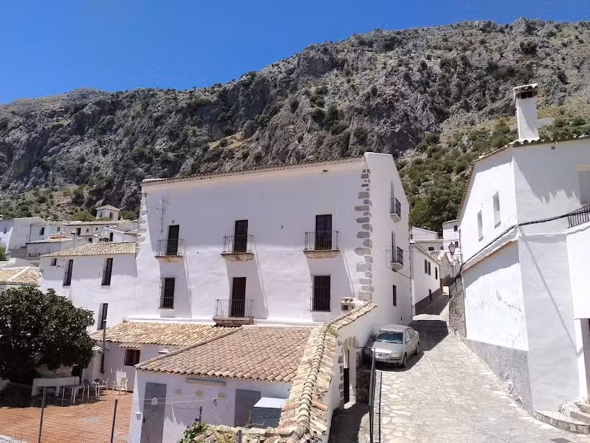 Albergue Federación Andaluza de Espeleología