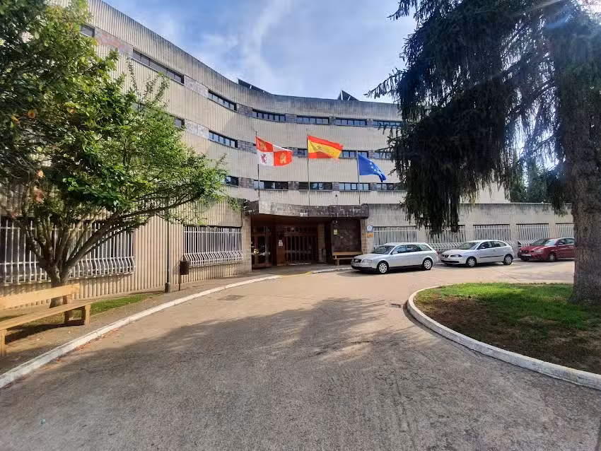 Albergue Juvenil Fernán González