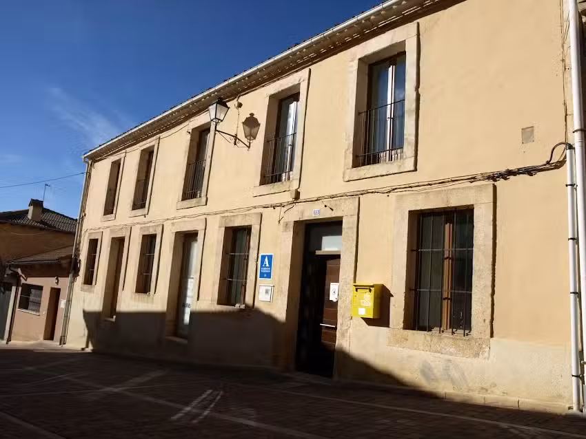 Albergue «La Tormenta» Fresno de Cantespino