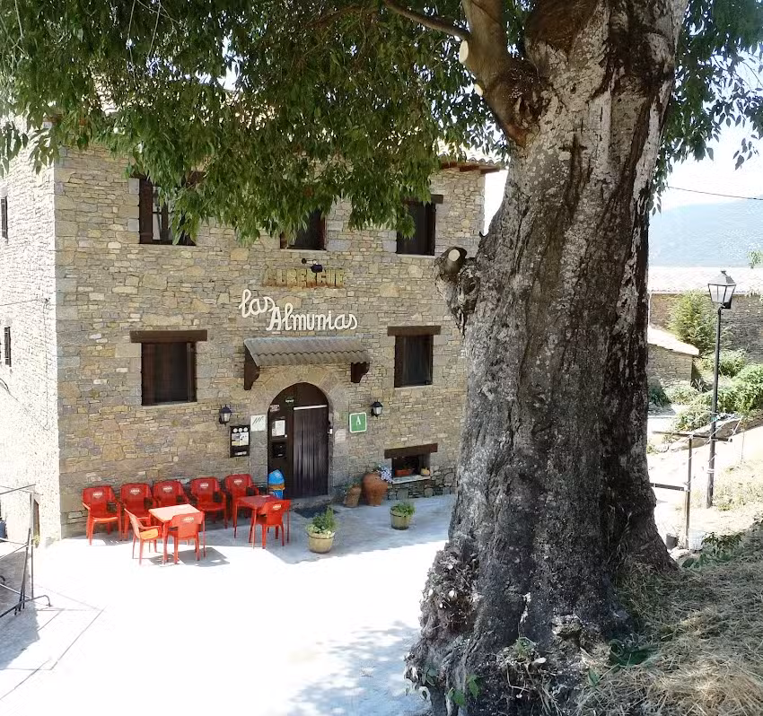 ALBERGUE LAS ALMUNIAS