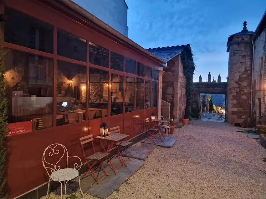 Albergue los Blasones