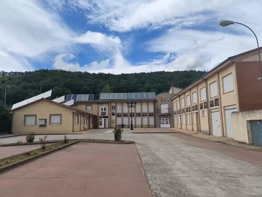 Albergue Municipal de Puente Almuhey almuerzo