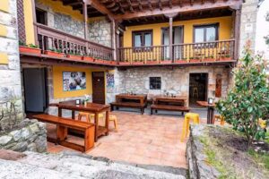 Albergue Santa Marina