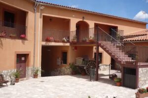 Albergue Serranilla Campamentos Juveniles y Familiares