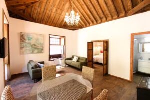 ALOJAMIENTO “CASA 1820” BY RURAL LA PALMA