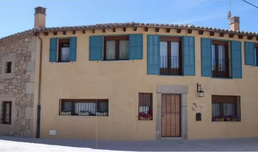 Alojamiento rural El Capricho de Ana. Casa Rural. Neila de San Miguel.