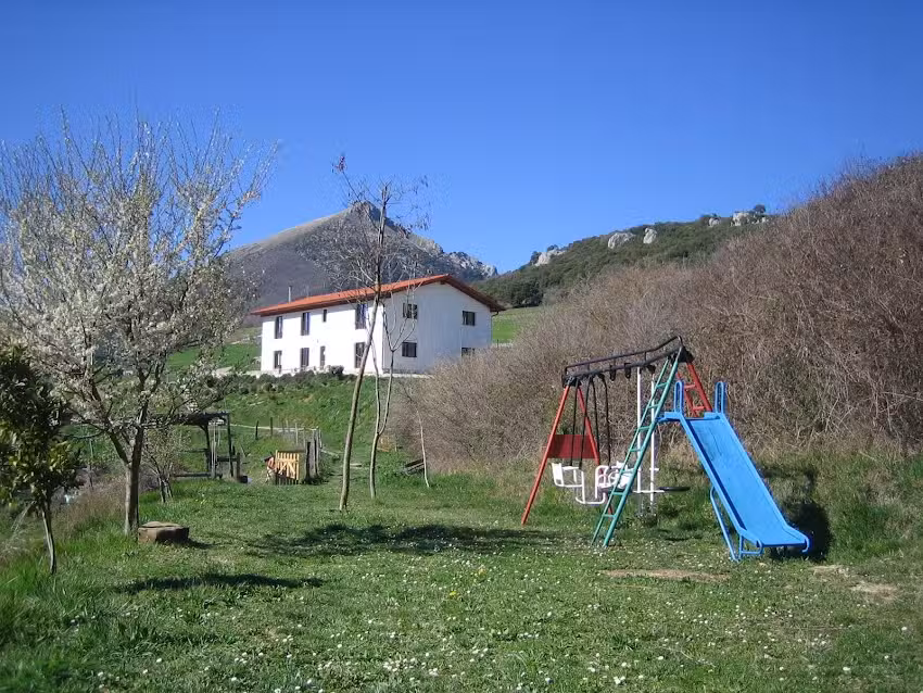 Alojamiento rural Ur Tanta Aterpea