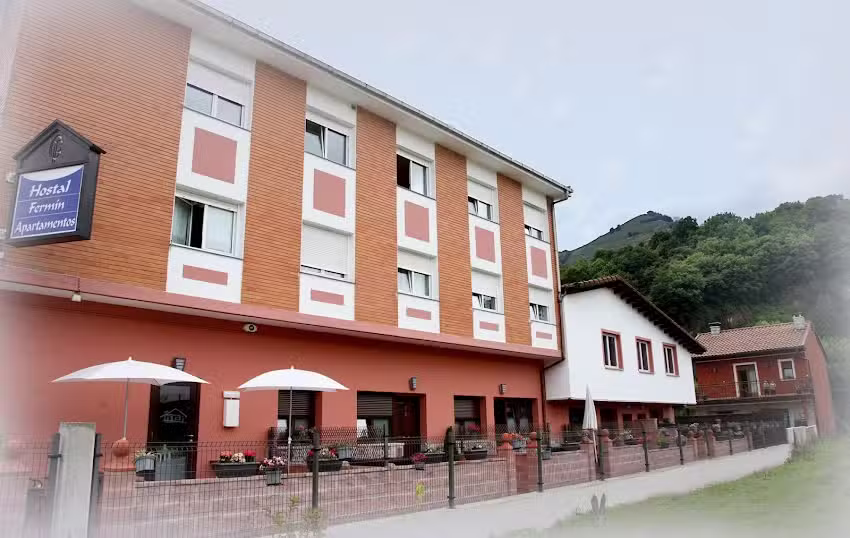 Alojamientos Fermín