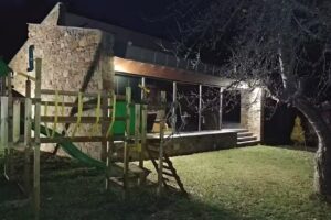 ALOJAMIENTOS MAREL . Marel Villarino de Sanabria