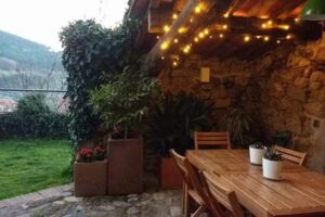 Alojamientos Zocailla (casa y apartamentos)