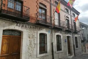 Apartahotel Santa Marina