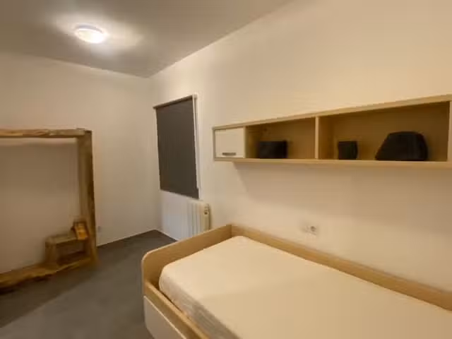 Apartament Pi Pinyoner