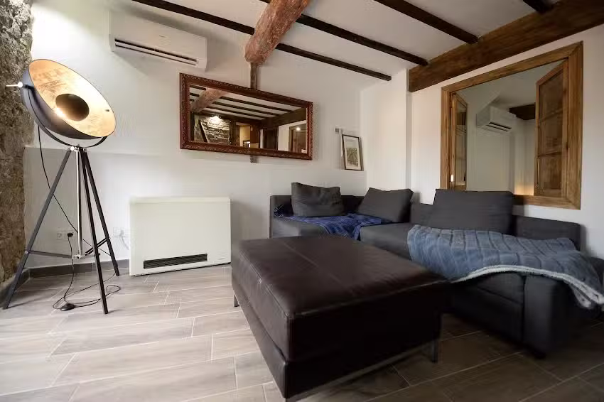 Apartamento Alojería Béjar / Estudio Aloja Béjar