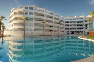 Apartamento en Motril cerca de Los Moriscos Golf- Belvilla by Oyo