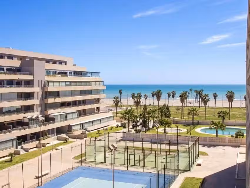 Apartamento en Roquetas cerca de la Playa- Belvilla by Oyo