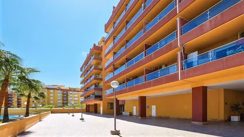 Apartamento en Roquetas cerca de la playa- Belvilla by Oyo