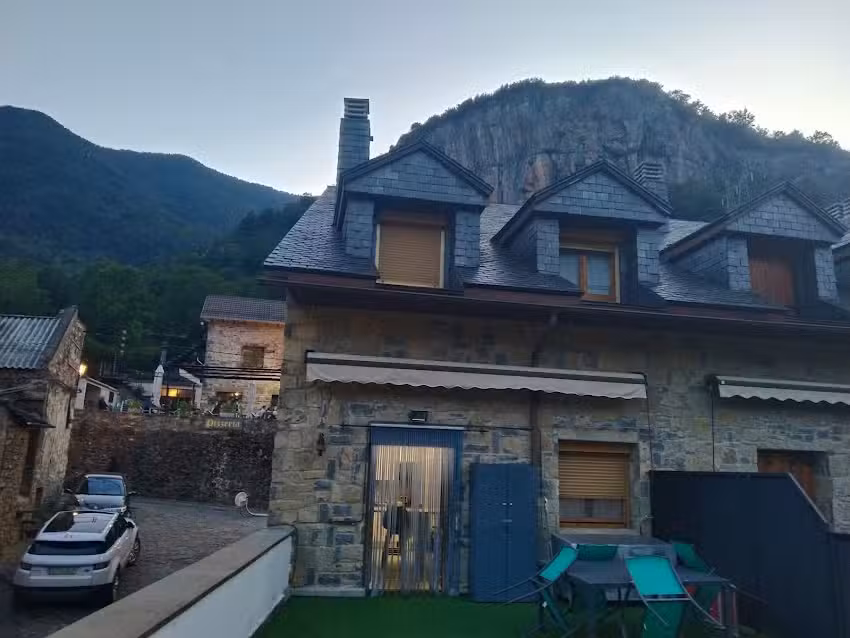 Apartamento MARBORE (Torla-ORDESA)