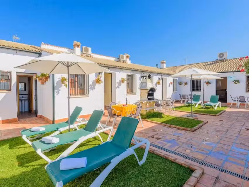 Apartamento rural con piscina privada- Belvilla by Oyo