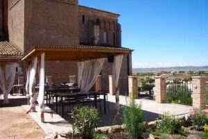 Apartamento rurales y albergue, complejo rural lifara