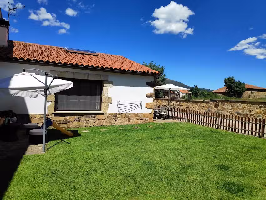 APARTAMENTOS ARCOIRIS