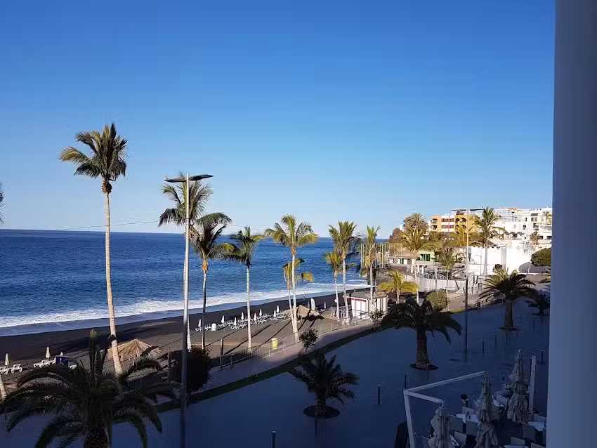 Apartamentos Atlántico Playa