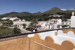 Apartamentos Cantarero Maro Nerja