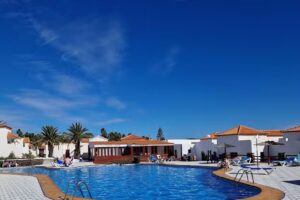 Apartamentos Castillo Beach