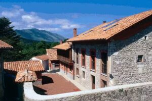 Apartamentos El Cueto de los Collado