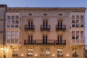 Apartamentos Haro – Wine & Soul Suites