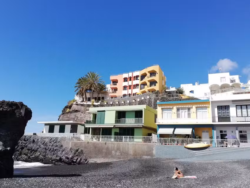 Apartamentos Horizonte – Puerto Naos – La Palma