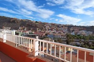 Apartamentos La Villa 1 & 2