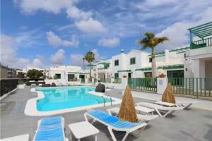 Apartamentos Las Acacias