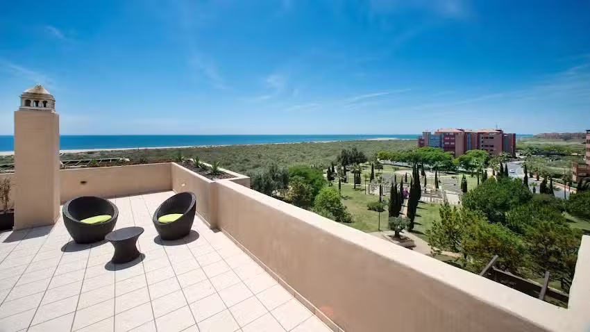 Apartamentos Leo Jardines