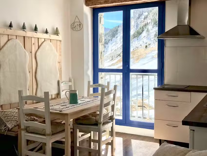 Apartamentos LORIEN Candanchú