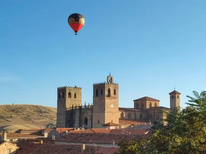 Apartamentos Lunas de Sigüenza