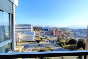 Apartamentos Mendebaldea Suite Premium