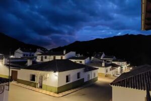 Apartamentos Mirasierra plaza