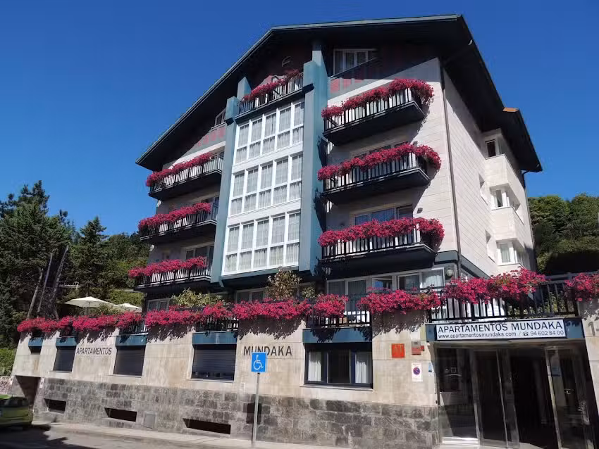 APARTAMENTOS MUNDAKA