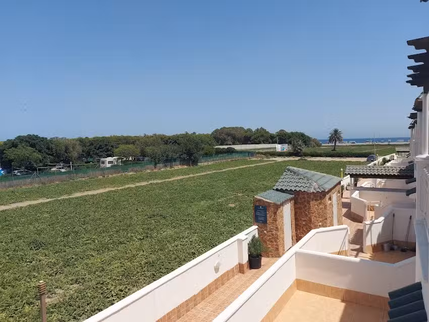 Apartamentos Palomares Beach