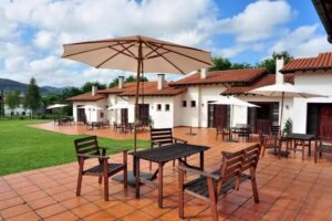 APARTAMENTOS PLAYA DE RODILES – LA CASONA DEL TERIENZU