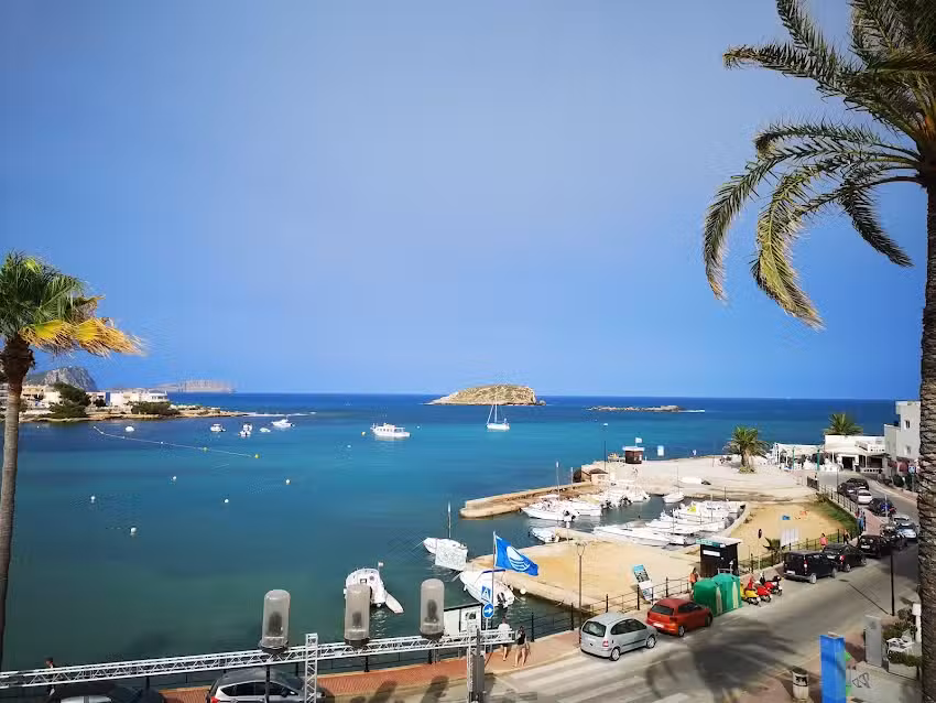 Apartamentos Playa Es Cana